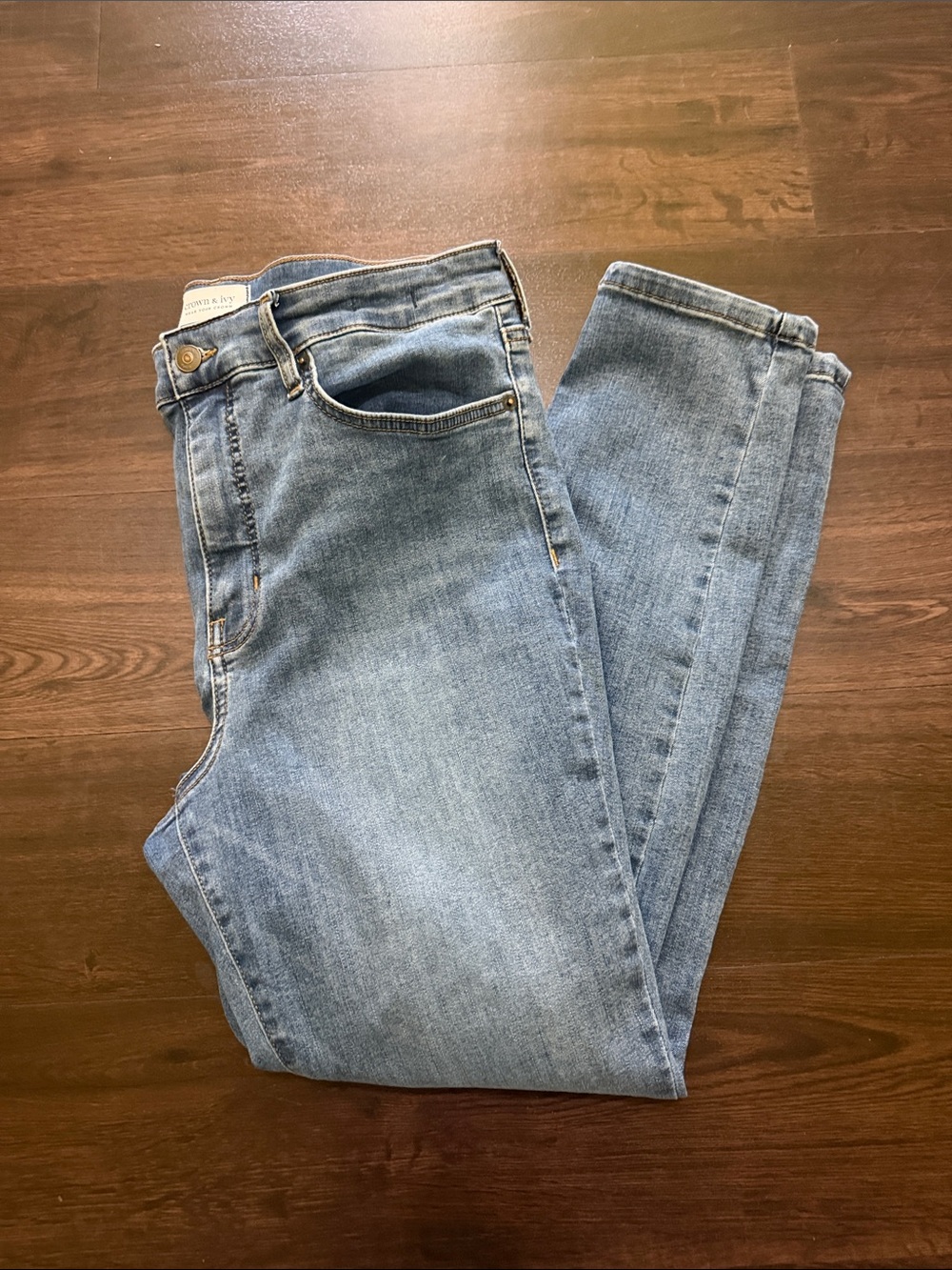 Crown & Ivy Jeans Size 14 R